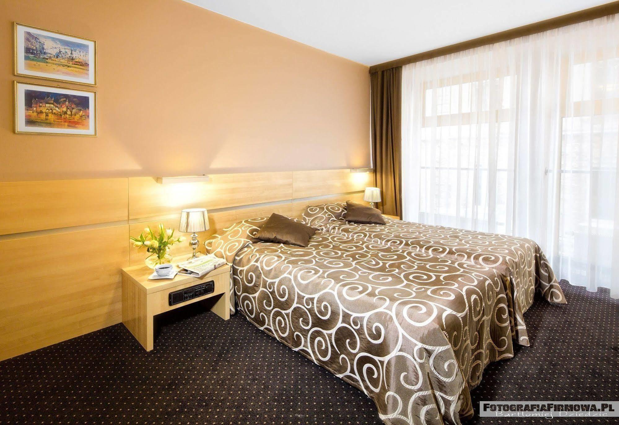 Hotel Wilga คราคูฟ ภายนอก รูปภาพ